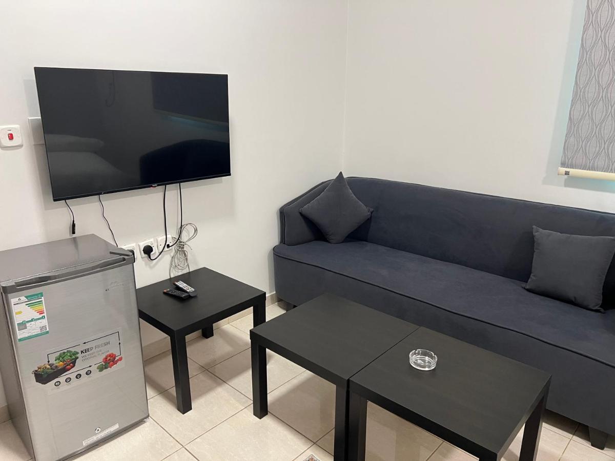 Smart Apartments - Янбу Экстерьер фото